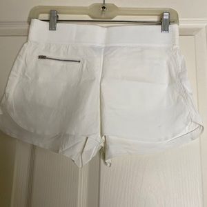 Athleta white shorts size 0